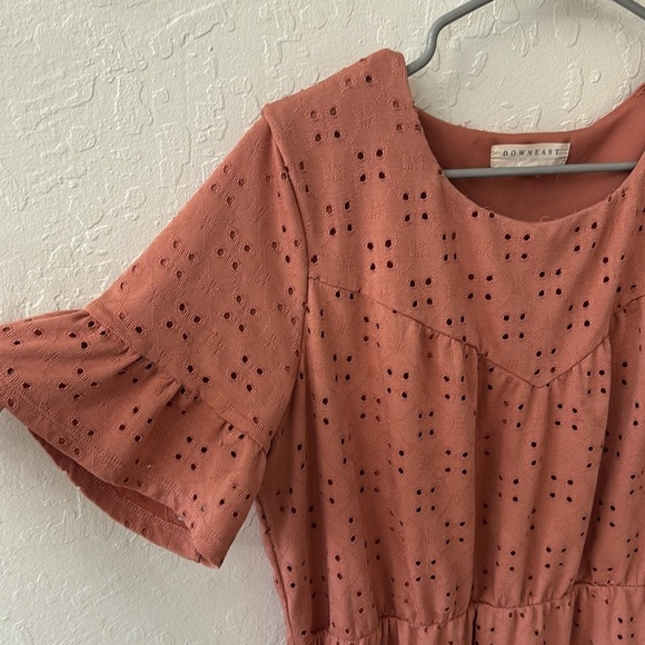 DownEast Pink Eyelet Flutter Sleeve Lined Midi Dress Size Large - Picture 3 of 10